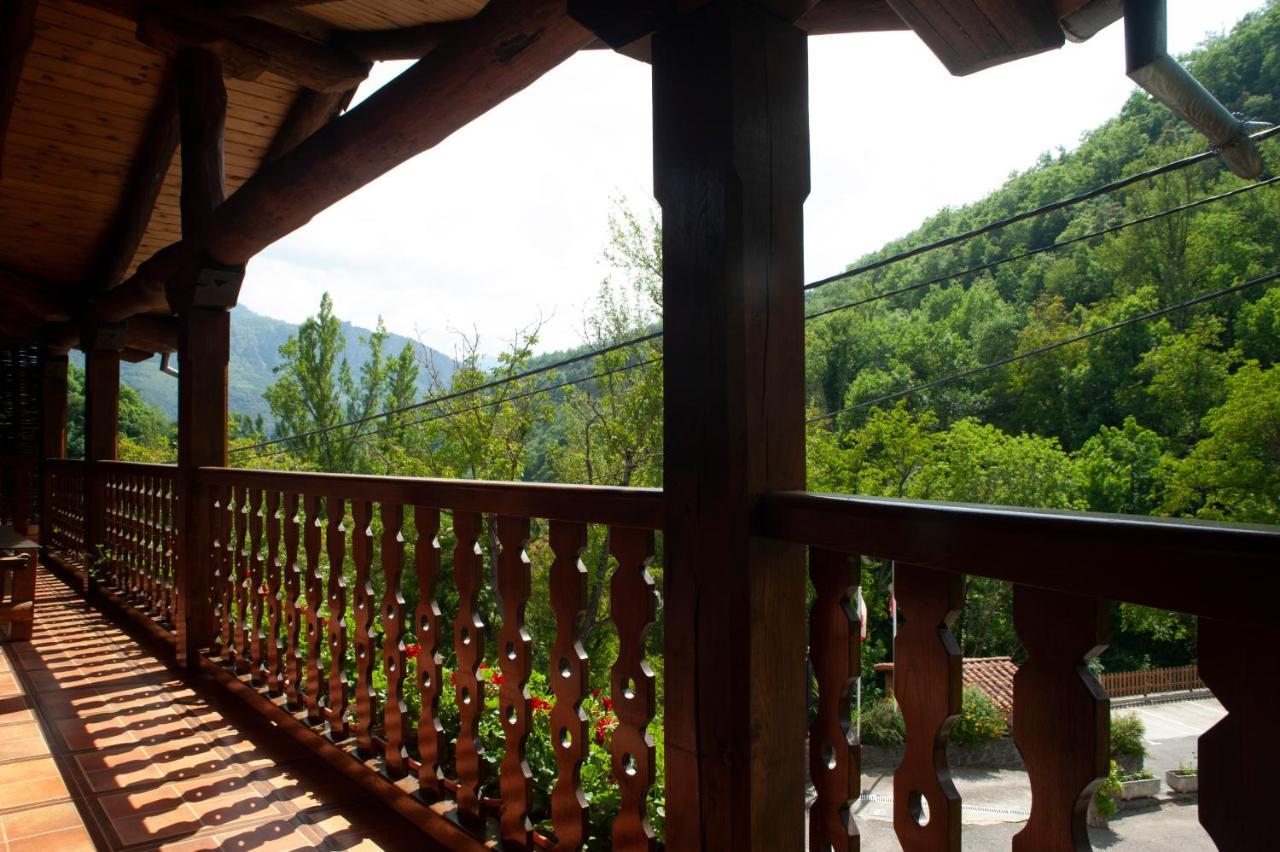 Posada Penas Arriba Lon Bagian luar foto